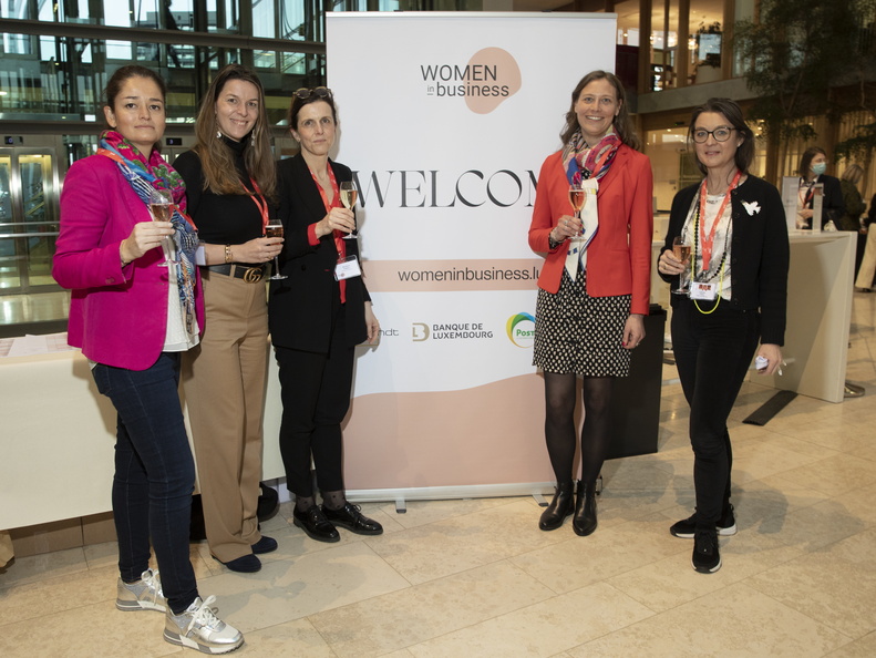 march-des-cratrices-by-wib-2022 51936542512 o