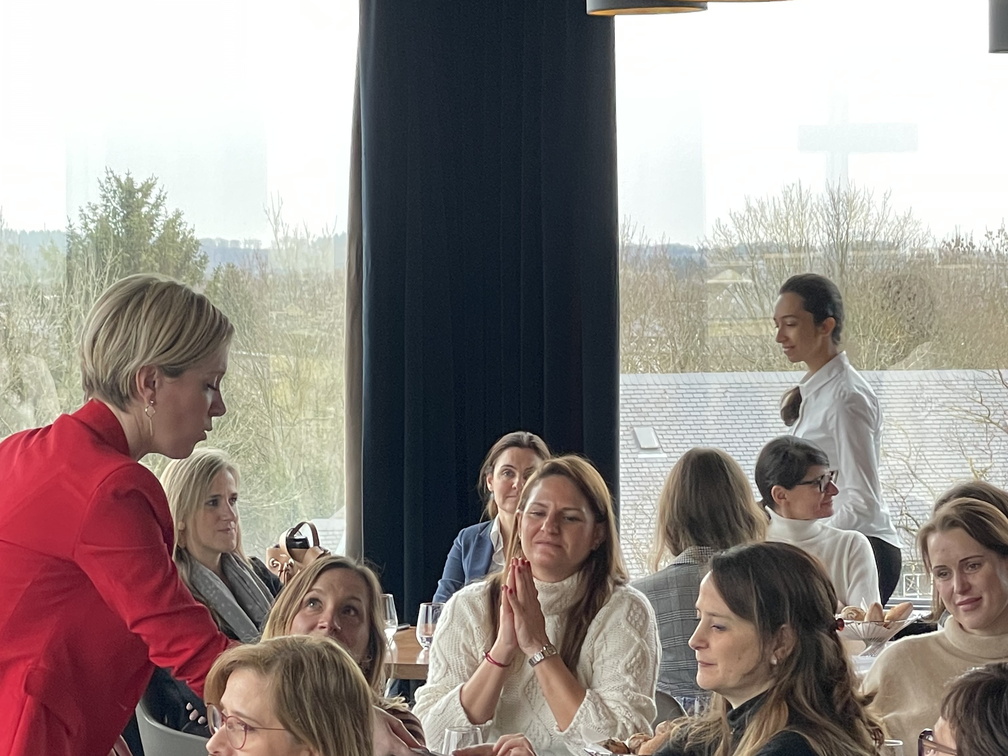 img 3393 52658348933 o