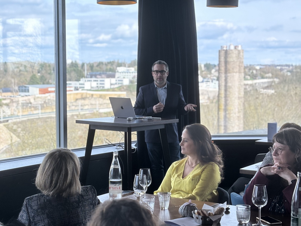 img 2739 53599422989 o