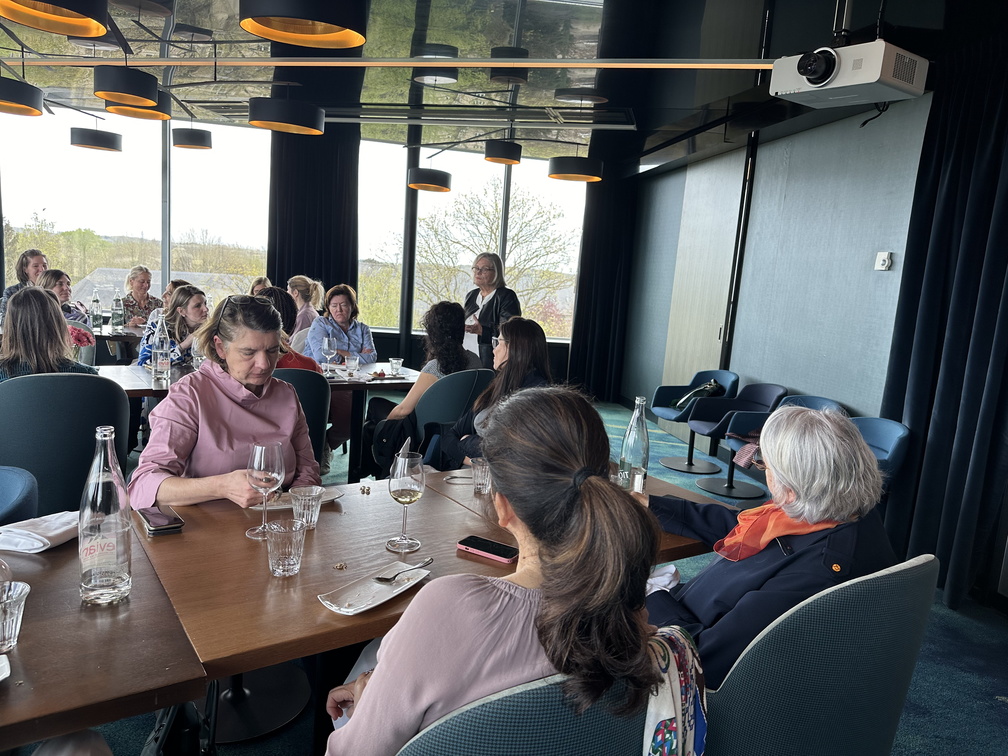 img 2876 53686660705 o