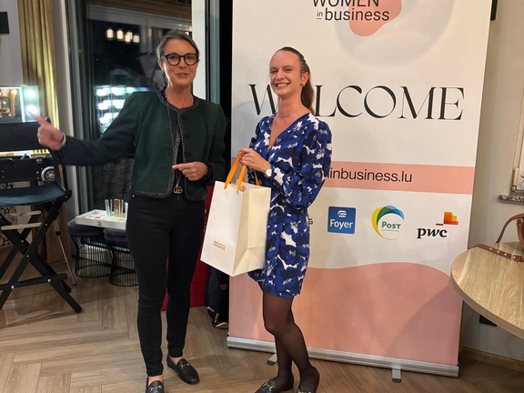 ef9497bc-a0a5-43cc-8455-6ae28a477814 2