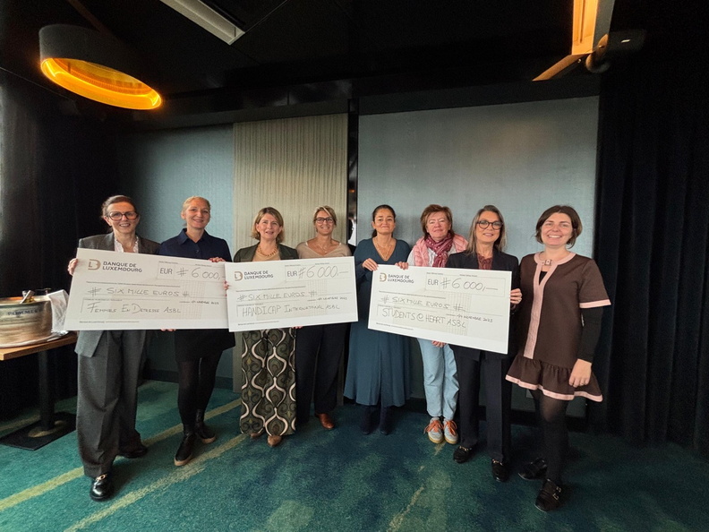 PHOTO-2025-11-14-15-59-22 - Grande